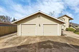 1901 S Mills Ave, Lodi, CA 95242 - Photo 28