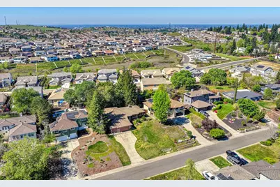 467 Platt Circle, El Dorado Hills, CA 95762 - Photo 4