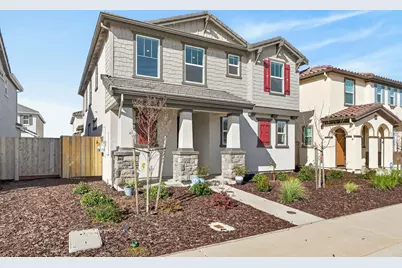 10156 Zane Way, Elk Grove, CA 95757 - Photo 2