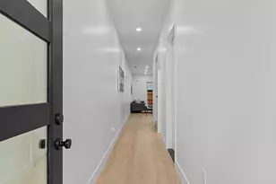 2821 Democracy Alley, Sacramento, CA 95816 - Photo 6