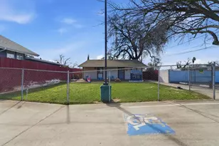 1934 G St, Modesto, CA 95354 - Photo 10