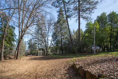 10146 Frenchtown Dobbins Road, Oregon House, CA 95962 - Photo 34