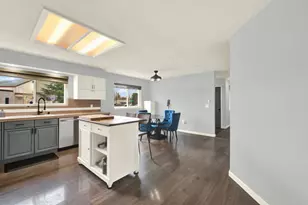 1654 Donner Way, Woodland, CA 95695 - Photo 16