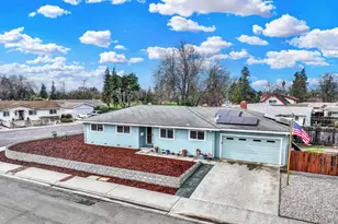 1654 Donner Way, Woodland, CA 95695 - Photo 2