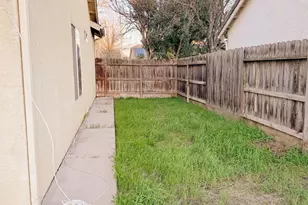 747 Windsor Ct, Los Banos, CA 93635 - Photo 18