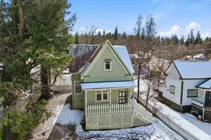 411 Colfax Ave, Grass Valley, CA 95945 - Photo 1