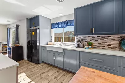 710 Sunflower Drive, Lathrop, CA 95330 - Photo 18