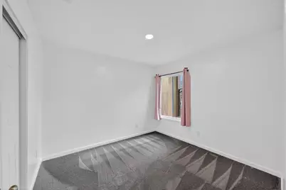 9017 Prairie Trail Way, Sacramento, CA 95826 - Photo 12