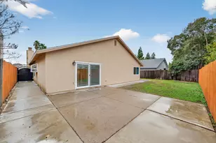 9017 Prairie Trail Way, Sacramento, CA 95826 - Photo 22