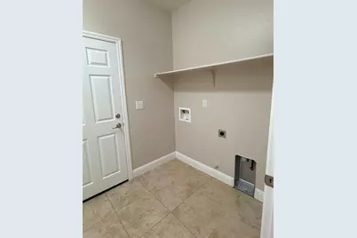 2443 Plumcreek Lane, Manteca, CA 95336 - Photo 20