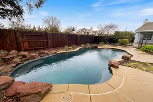 15422 Wadkins Ct, Rancho Murieta, CA 95683 - Photo 2