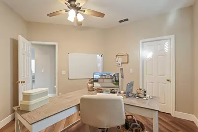 1026 Starbrook Drive, Galt, CA 95632 - Photo 22