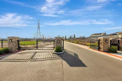 9597 Ogden Ranch Road, Sacramento, CA 95829 - Photo 60