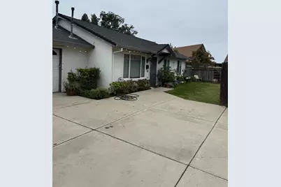 132 E Lincoln Road, Stockton, CA 95207 - Photo 2