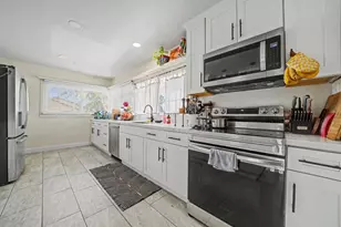 306 Dean Way, Folsom, CA 95630 - Photo 10