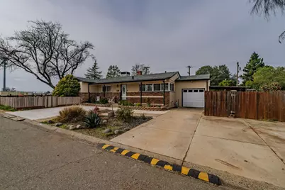 306 Dean Way, Folsom, CA 95630 - Photo 2