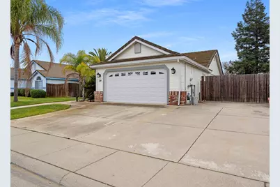 214 N Cinnamon Drive, Galt, CA 95632 - Photo 4