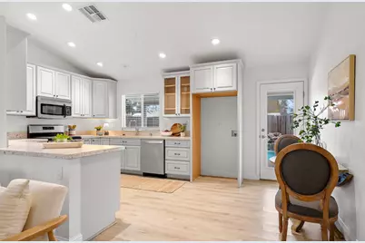 214 N Cinnamon Drive, Galt, CA 95632 - Photo 10