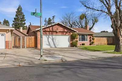 3432 Colonial Drive, Modesto, CA 95350 - Photo 2