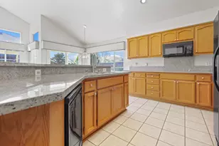 1598 Kimiyo St, Stockton, CA 95206 - Photo 26