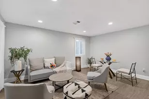 6101 Queen Ct, North Highlands, CA 95660 - Photo 2