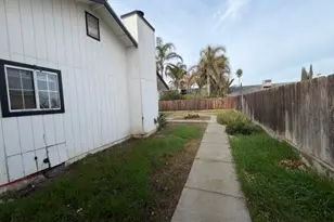 515 N Santa Monica St, Los Banos, CA 93635 - Photo 16