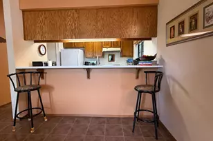 7128 Heather Tree Dr, Sacramento, CA 95842 - Photo 4
