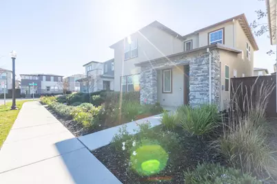 2909 Hazel Gaze Street, Sacramento, CA 95833 - Photo 2