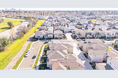 2909 Hazel Gaze Street, Sacramento, CA 95833 - Photo 54