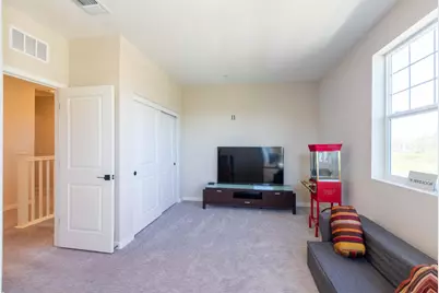 2909 Hazel Gaze Street, Sacramento, CA 95833 - Photo 50