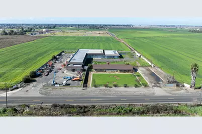 3941 Roselle Avenue, Modesto, CA 95357 - Photo 1