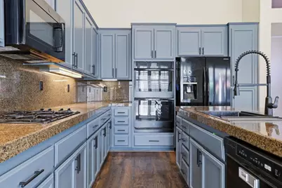 1700 Montara Avenue, Sacramento, CA 95835 - Photo 12