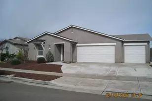 2272 Sanders Ct, Los Banos, CA 93635 - Photo 2