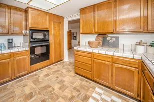 1631 Inverness Dr, Woodland, CA 95695 - Photo 12