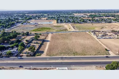 4865 E Jensen Avenue, Fresno, CA 93725 - Photo 4