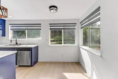 8233 Dalkeith Way, Antelope, CA 95843 - Photo 14