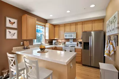 6550 Hearthstone Circle, Rocklin, CA 95677 - Photo 4