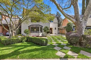 717 33rd St, Sacramento, CA 95816 - Photo 1