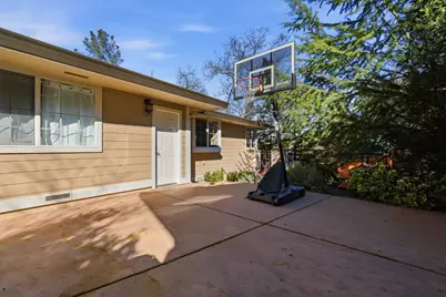 1041 Elmwood Court, El Dorado Hills, CA 95762 - Photo 70