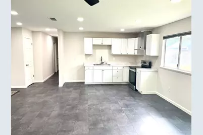 9342 Los Torres Drive, Elk Grove, CA 95624 - Photo 6