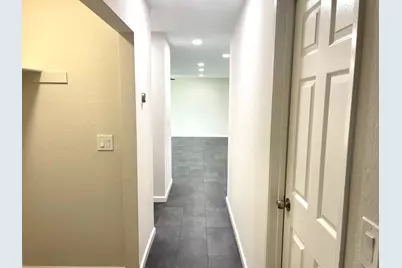 9342 Los Torres Drive, Elk Grove, CA 95624 - Photo 10