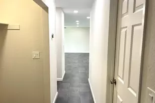 9342 Los Torres Dr, Elk Grove, CA 95624 - Photo 10