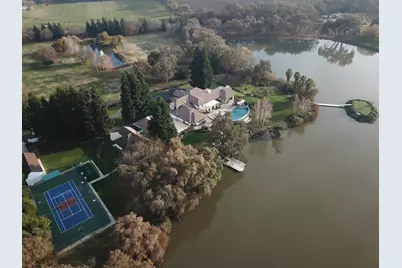 10676 Wilton Road, Elk Grove, CA 95624 - Photo 14