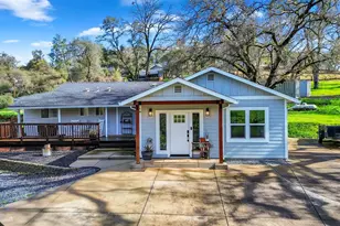 4891 Creekside Dr, Shingle Springs, CA 95682 - Photo 2