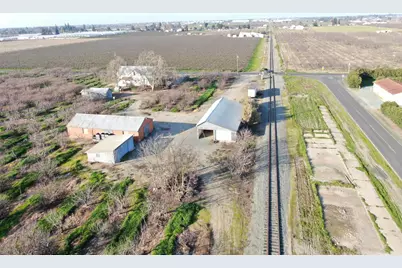 5954 E Hogan, Lodi, CA 95240 - Photo 8
