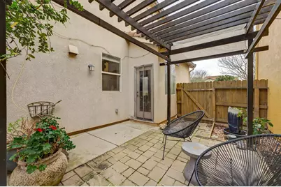 2852 Crested Street, West Sacramento, CA 95691 - Photo 22