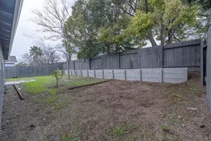 185 Estes Way, Sacramento, CA 95838 - Photo 38