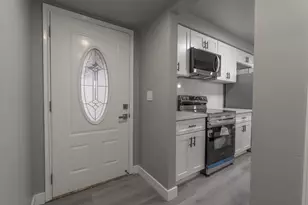 185 Estes Way, Sacramento, CA 95838 - Photo 6