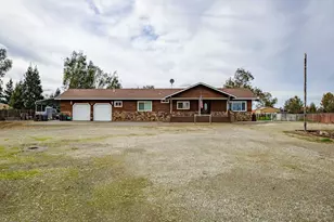 537 S Meza Ct, Linden, CA 95236 - Photo 2