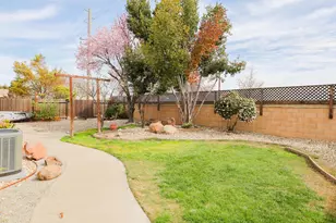 939 Witham Dr, Woodland, CA 95776 - Photo 34